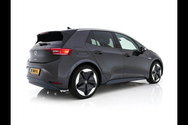Volkswagen ID.3 First Max 58 kWh [ 3-Fase ] {SOH-89%} (INCL.BTW) *PANO | HEAD-UP | ADAPTIVE-CRUISE | FULL-LED | BLINDSPOT | CAMERA | KEYLESS | MICROFIBRE | AMBIENTLIGHT | NAVI-FULLMAP | DAB+ | ECC | HEATED-SPORTSEATS | DIGI-COCKPIT | 20"ALU*