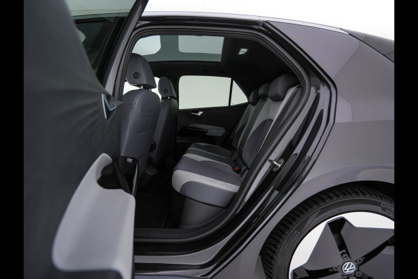 Volkswagen ID.3 First Max 58 kWh [ 3-Fase ] {SOH-89%} (INCL.BTW) *PANO | HEAD-UP | ADAPTIVE-CRUISE | FULL-LED | BLINDSPOT | CAMERA | KEYLESS | MICROFIBRE | AMBIENTLIGHT | NAVI-FULLMAP | DAB+ | ECC | HEATED-SPORTSEATS | DIGI-COCKPIT | 20"ALU*