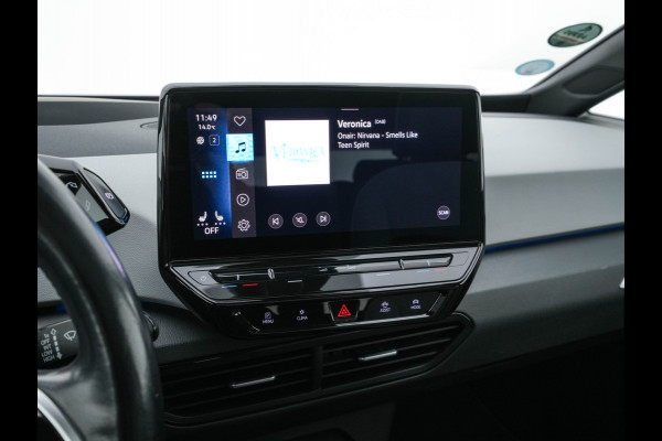 Volkswagen ID.3 First Max 58 kWh [ 3-Fase ] {SOH-89%} (INCL.BTW) *PANO | HEAD-UP | ADAPTIVE-CRUISE | FULL-LED | BLINDSPOT | CAMERA | KEYLESS | MICROFIBRE | AMBIENTLIGHT | NAVI-FULLMAP | DAB+ | ECC | HEATED-SPORTSEATS | DIGI-COCKPIT | 20"ALU*