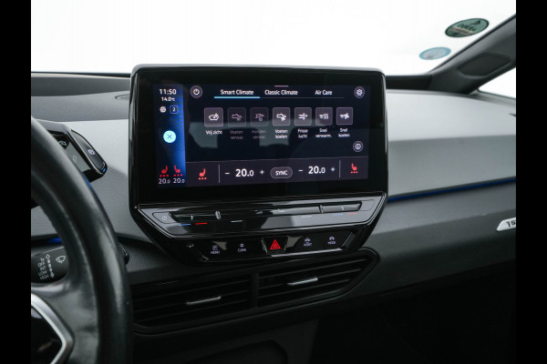 Volkswagen ID.3 First Max 58 kWh [ 3-Fase ] {SOH-89%} (INCL.BTW) *PANO | HEAD-UP | ADAPTIVE-CRUISE | FULL-LED | BLINDSPOT | CAMERA | KEYLESS | MICROFIBRE | AMBIENTLIGHT | NAVI-FULLMAP | DAB+ | ECC | HEATED-SPORTSEATS | DIGI-COCKPIT | 20"ALU*