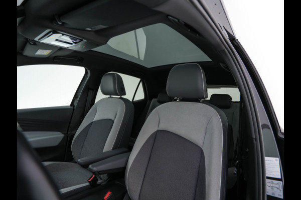 Volkswagen ID.3 First Max 58 kWh [ 3-Fase ] {SOH-89%} (INCL.BTW) *PANO | HEAD-UP | ADAPTIVE-CRUISE | FULL-LED | BLINDSPOT | CAMERA | KEYLESS | MICROFIBRE | AMBIENTLIGHT | NAVI-FULLMAP | DAB+ | ECC | HEATED-SPORTSEATS | DIGI-COCKPIT | 20"ALU*