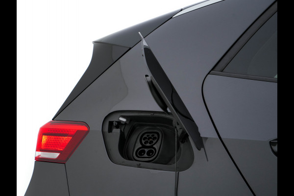 Volkswagen ID.3 First Max 58 kWh [ 3-Fase ] {SOH-89%} (INCL.BTW) *PANO | HEAD-UP | ADAPTIVE-CRUISE | FULL-LED | BLINDSPOT | CAMERA | KEYLESS | MICROFIBRE | AMBIENTLIGHT | NAVI-FULLMAP | DAB+ | ECC | HEATED-SPORTSEATS | DIGI-COCKPIT | 20"ALU*