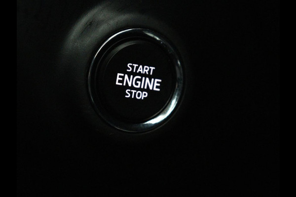 Škoda Superb 1.5 TSI Business Edition | Trekhaak | Stoelverwarming | Adaptive cruise | Camera | Memory | Carplay | Sfeerverlichting | Side Assist | Achterbankverwarming | Navigatie | Full LED