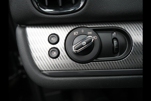 MINI Countryman 1.5 Cooper S E ALL4 MINI Yours PHEV 220pk Dealer O.H | Panodak | Adaptive Cruise | Head Up | Lederen Sportstoelen Verwarmd | 19"L.M | Camera | Sfeerverlichting | Keyless | Apple Carplay | Plug In Hybrid
