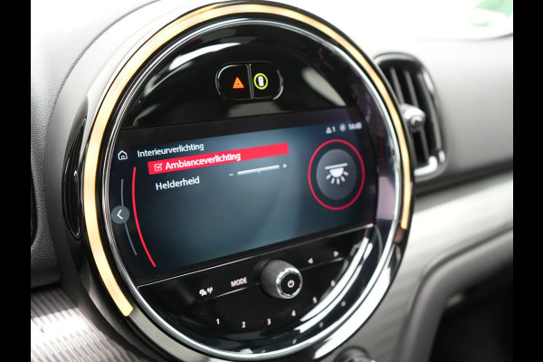 MINI Countryman 1.5 Cooper S E ALL4 MINI Yours PHEV 220pk Dealer O.H | Panodak | Adaptive Cruise | Head Up | Lederen Sportstoelen Verwarmd | 19"L.M | Camera | Sfeerverlichting | Keyless | Apple Carplay | Plug In Hybrid