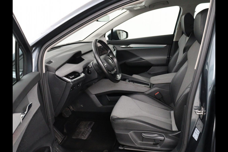 Škoda ENYAQ iV 60 | SOH 90% | Half leder | Carplay | Navigatie | Sfeerverlichting | Parkeerhulp | Full LED | Cruise control | Climate control