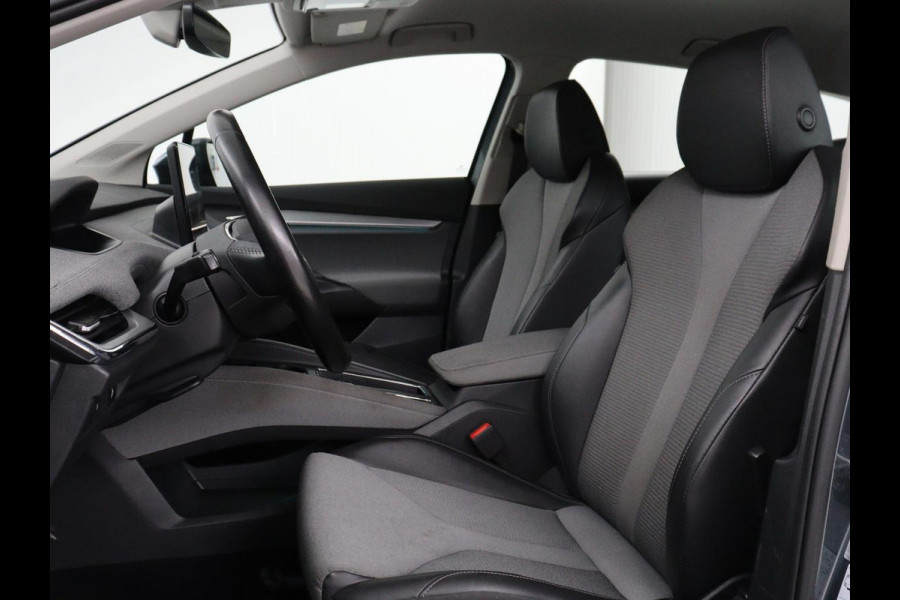 Škoda ENYAQ iV 60 | SOH 90% | Half leder | Carplay | Navigatie | Sfeerverlichting | Parkeerhulp | Full LED | Cruise control | Climate control