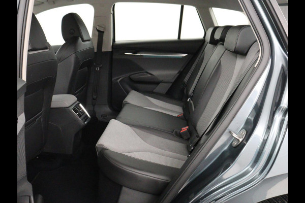 Škoda ENYAQ iV 60 | SOH 90% | Half leder | Carplay | Navigatie | Sfeerverlichting | Parkeerhulp | Full LED | Cruise control | Climate control