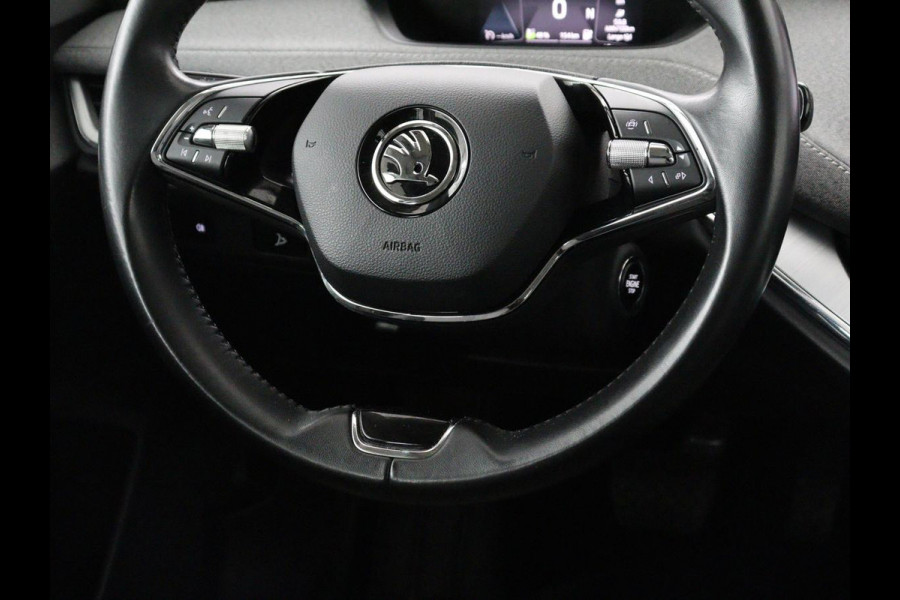Škoda ENYAQ iV 60 | SOH 90% | Half leder | Carplay | Navigatie | Sfeerverlichting | Parkeerhulp | Full LED | Cruise control | Climate control
