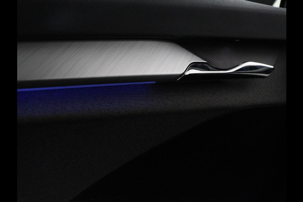 Škoda ENYAQ iV 60 | SOH 90% | Half leder | Carplay | Navigatie | Sfeerverlichting | Parkeerhulp | Full LED | Cruise control | Climate control