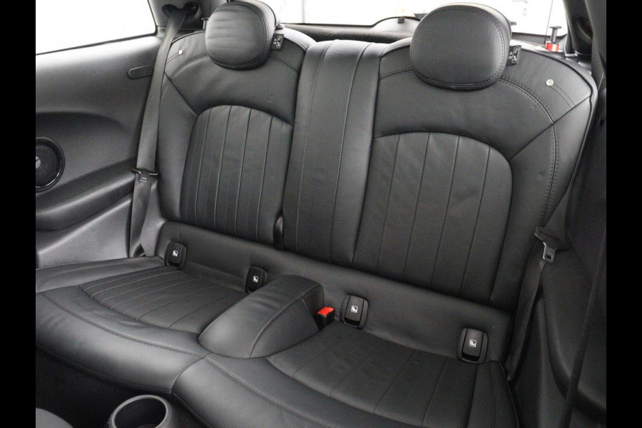 MINI Mini Electric Yours 33 kWh | SOH 100% | 3 Fase | Panoramadak | Leder | Stoelverwarming | Head-Up | Harman/Kardon | Camera | Carplay | Matrix LED | Navigatie | Keyless