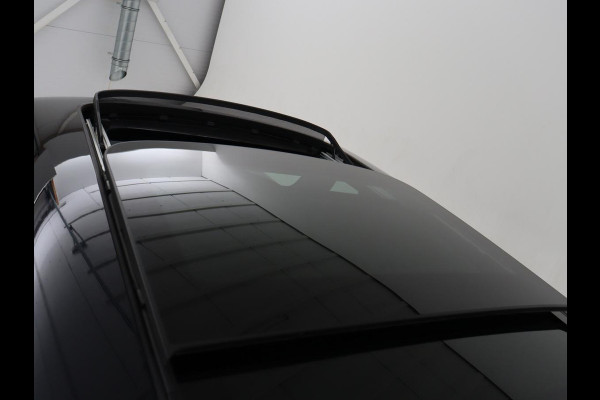 MINI Mini Electric Yours 33 kWh | SOH 100% | 3 Fase | Panoramadak | Leder | Stoelverwarming | Head-Up | Harman/Kardon | Camera | Carplay | Matrix LED | Navigatie | Keyless