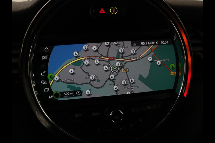 MINI Mini Electric Yours 33 kWh | SOH 100% | 3 Fase | Panoramadak | Leder | Stoelverwarming | Head-Up | Harman/Kardon | Camera | Carplay | Matrix LED | Navigatie | Keyless