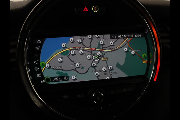 MINI Mini Electric Yours 33 kWh | SOH 100% | 3 Fase | Panoramadak | Leder | Stoelverwarming | Head-Up | Harman/Kardon | Camera | Carplay | Matrix LED | Navigatie | Keyless