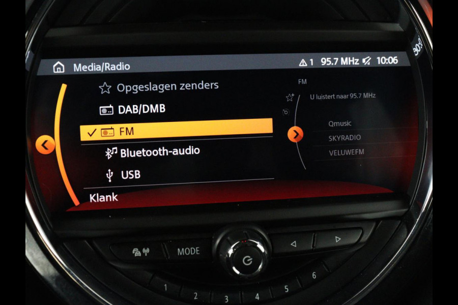 MINI Mini Electric Yours 33 kWh | SOH 100% | 3 Fase | Panoramadak | Leder | Stoelverwarming | Head-Up | Harman/Kardon | Camera | Carplay | Matrix LED | Navigatie | Keyless