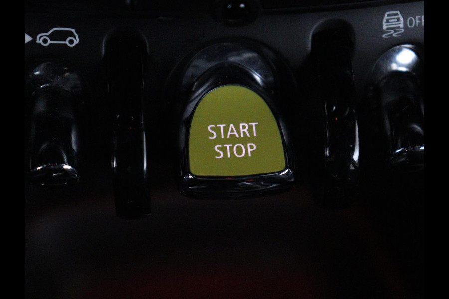 MINI Mini Electric Yours 33 kWh | SOH 100% | 3 Fase | Panoramadak | Leder | Stoelverwarming | Head-Up | Harman/Kardon | Camera | Carplay | Matrix LED | Navigatie | Keyless