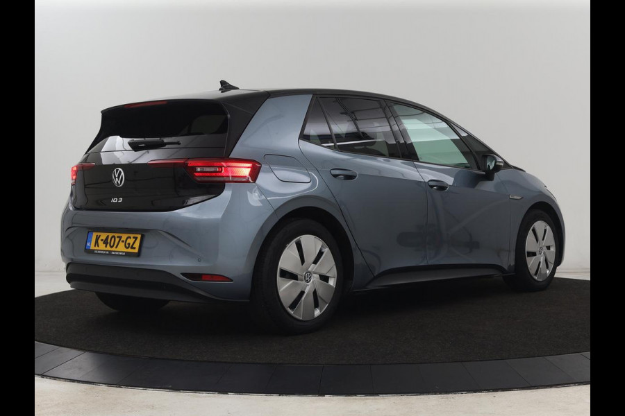 Volkswagen ID.3 Business 58 kWh | Stoel & stuurverwarming | Matrix LED | Carplay | Camera | Adaptive cruise | Keyless | Navigatie | Parkeerhulp | Bluetooth