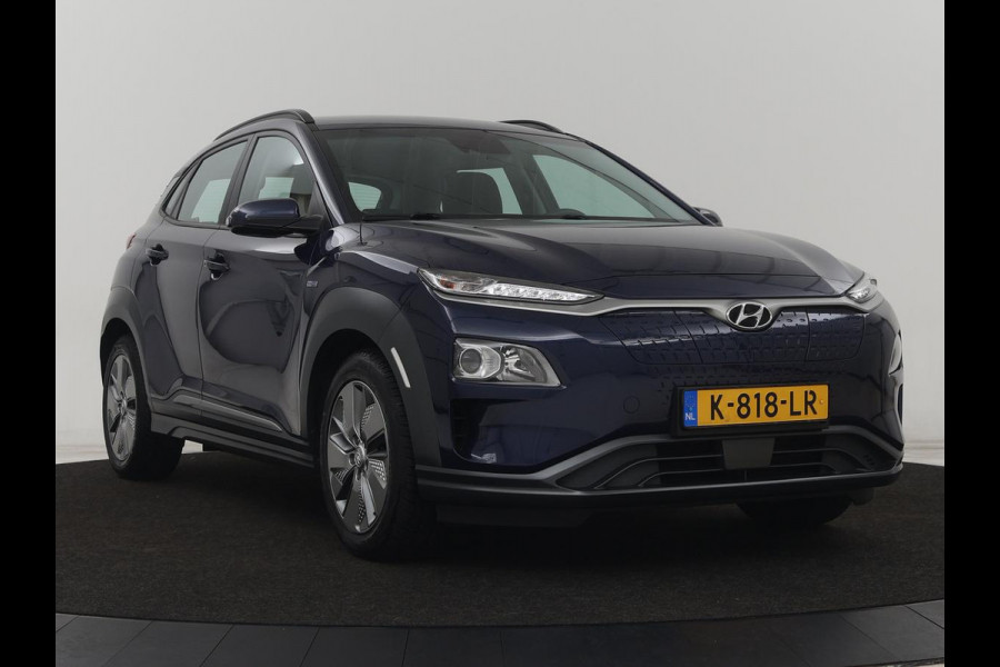 Hyundai Kona EV Comfort 64 kWh | SOH 100% | 3 Fase | Adaptive cruise | Krell Audio | Warmtepomp | Keyless | Camera | Carplay | Navigatie