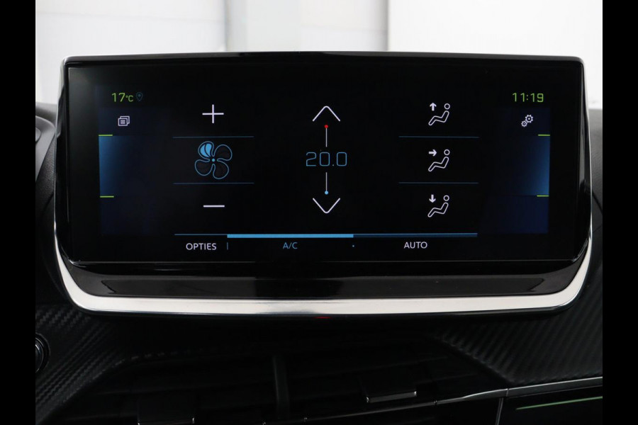 Peugeot e-2008 EV GT 50 kWh | SOH 91% | 3 Fase | Panoramadak | Leder/Alcantara | Adaptive cruise | Carplay | 18'' | Camera | Navigatie | Climate control | Dodehoek detectie | Cruise control