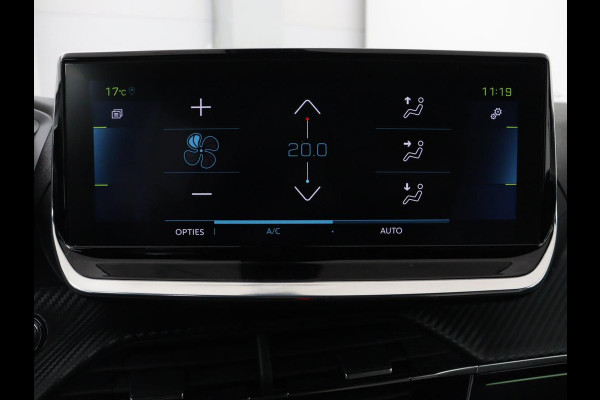 Peugeot e-2008 EV GT 50 kWh | SOH 91% | 3 Fase | Panoramadak | Leder/Alcantara | Adaptive cruise | Carplay | 18'' | Camera | Navigatie | Climate control | Dodehoek detectie | Cruise control
