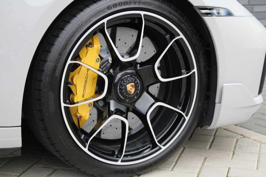 Porsche 911 Cabrio 3.8 Turbo S | NAP | SPORT DESIGN | LIFT | €390.751 NP | BURMESTER | 360 | KEYLESS | KERAMISCH | MEMORY |