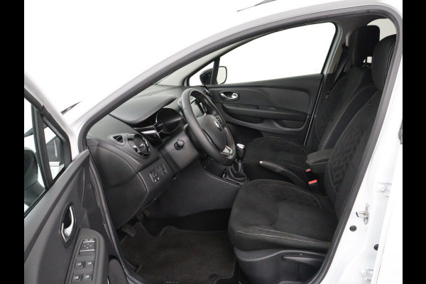 Renault Clio 0.9 TCe Limited | Navigatie | Airco | Cruise control | Keyless | Parkeerhulp | Bluetooth | DAB+ | Lichtmetalen velgen