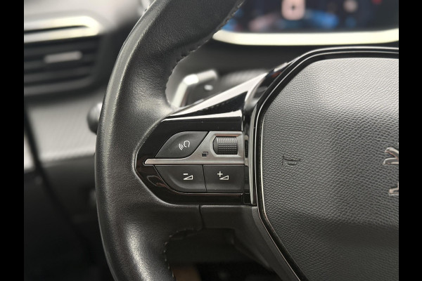 Peugeot 2008 1.2 PureTech Allure 2e Eigenaar|Navi|Camera|Carplay|Clima|Cruise|Dealer Onderhouden|N.A.P|APK tot 07-2026