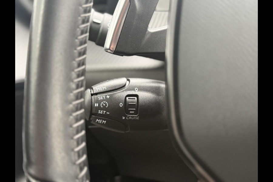 Peugeot 2008 1.2 PureTech Allure 2e Eigenaar|Navi|Camera|Carplay|Clima|Cruise|Dealer Onderhouden|N.A.P|APK tot 07-2026