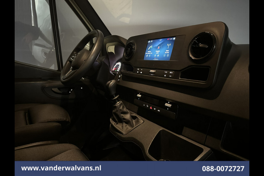 Mercedes-Benz Sprinter 317 CDI 170pk L3H2 Euro6 Airco | 360 graden Camera | Navigatie | Apple Carplay | Cruisecontrol Android Auto, Chauffeursstoel, Stoelverwarming, Parkeersensoren, Bijrijdersbank