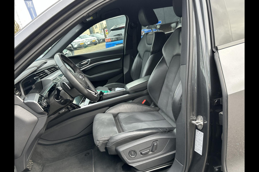 Audi e-tron 55 quattro S edition 95 kWh S-LINE BINNEN & BUITEN | SOH 94% | ORIG. NL AUTO | CAMERA | ELEK. KOFFERBAK | ADAPTIEVE CRUISE CONTROL | STOELVERWARMING | MEMORY SEATS |AFN. TREKHAAK | AUDI DEALER ONDERHOUDEN | RIJKLAAR + 12 MND BOVAG GARANTIE