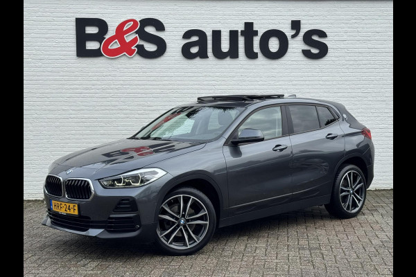 BMW X2 SDrive18i High Executive LED 19" M-sport velgen Panorama Sfeer verlichting Leder Cruise Clima
