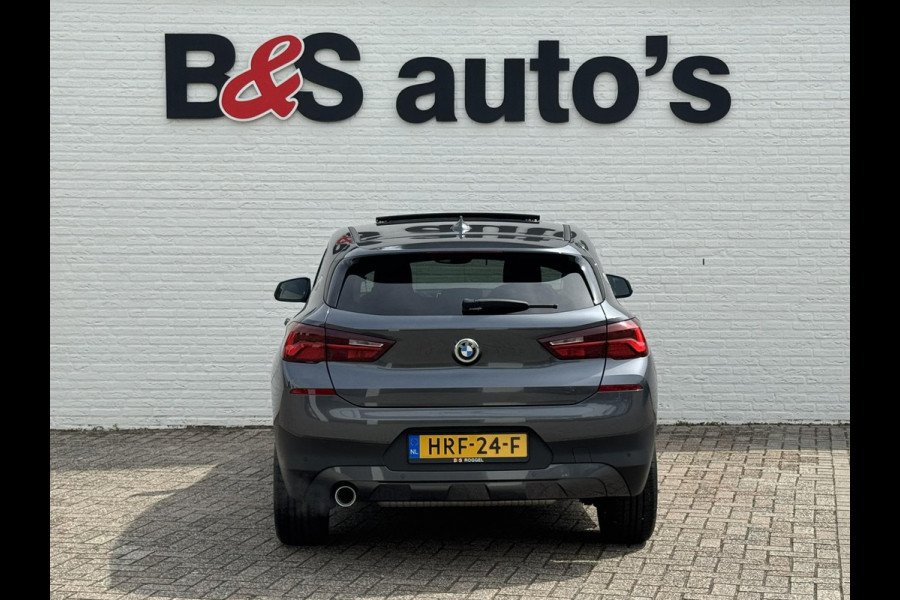 BMW X2 SDrive18i High Executive LED 19" M-sport velgen Panorama Sfeer verlichting Leder Cruise Clima