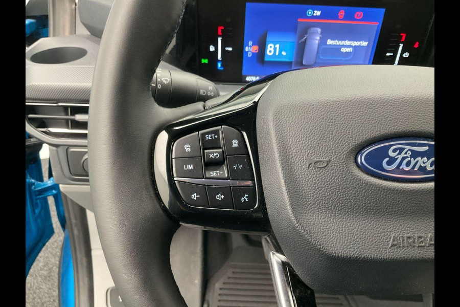 Ford E-Transit Cust. 320 L2H1 Limited 65 kWh 218pk | Wegklapbare Trekhaak | Adaptieve Cruise | Navigatie | BESTICKERING WORDT VERWIJDERD | Stoel/stuurverwarming