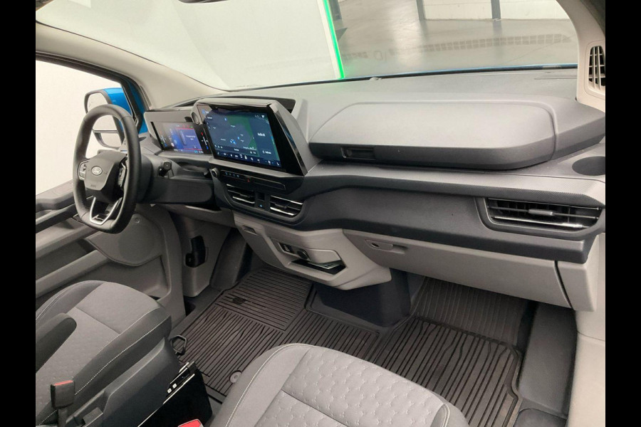 Ford E-Transit Cust. 320 L2H1 Limited 65 kWh 218pk | Wegklapbare Trekhaak | Adaptieve Cruise | Navigatie | BESTICKERING WORDT VERWIJDERD | Stoel/stuurverwarming