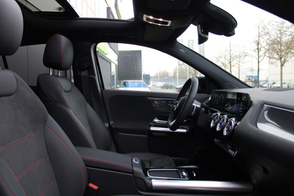Mercedes-Benz GLA 250 e Business Solution AMG | AMG | FACELIFT | PANO | CARBON | KEYLESS | DODEHOEK |