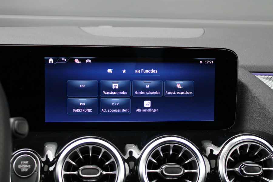 Mercedes-Benz GLA 250 e Business Solution AMG | AMG | FACELIFT | PANO | CARBON | KEYLESS | DODEHOEK |