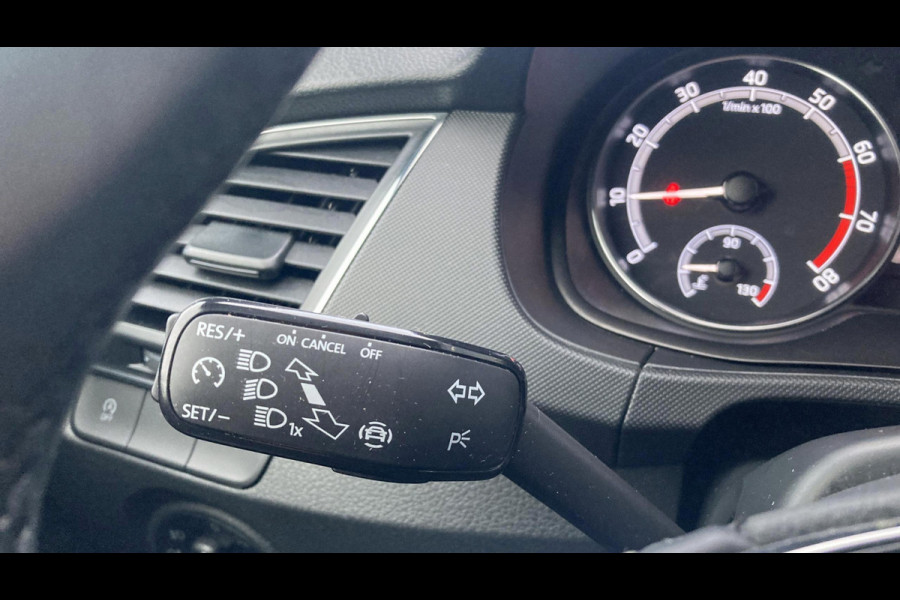 Škoda Fabia Combi 1.0 TSI 95pk Ambition Navi via app Cruise Pdc Lm velgen