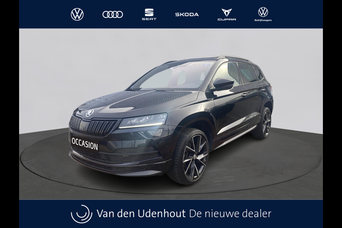 Škoda Karoq 1.5 TSI ACT 150pk DSG Sportline Business Panorama Trekhaak Camera Stoelverwarming Carplay