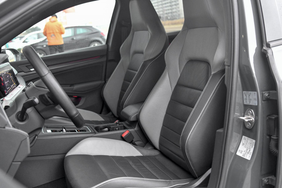 Volkswagen Golf 2.0 GTD. Leder, Koeling, Memory, HUD, Keyless, Camera, H/K, ACC, Stuurvw, IQ Light, Trekh, Sfeer, CarPlay!