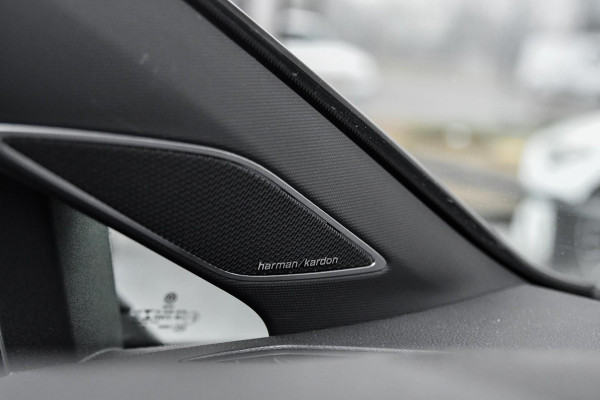 Volkswagen Golf 2.0 GTD. Leder, Koeling, Memory, HUD, Keyless, Camera, H/K, ACC, Stuurvw, IQ Light, Trekh, Sfeer, CarPlay!