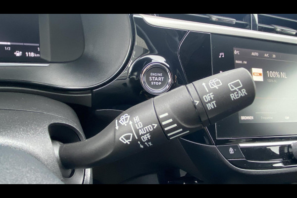 Opel CORSA-E Level 2 50 kWh, PDC, PrivacyGlass, Clima, CC, Batt. 100%, NAP