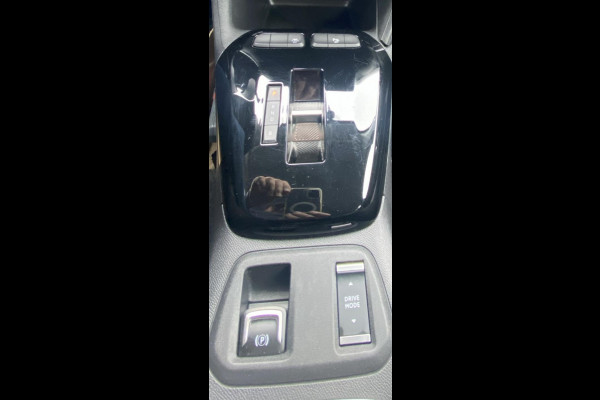 Opel CORSA-E Level 2 50 kWh, PDC, PrivacyGlass, Clima, CC, Batt. 100%, NAP