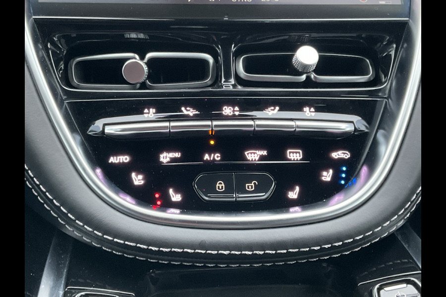 Aston Martin Dbx 4.0 V8 360° Memory Stoelverw/koeling Sfeerverl Pano Lightning Silver