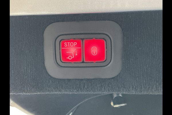 Aston Martin Dbx 4.0 V8 360° Memory Stoelverw/koeling Sfeerverl Pano Lightning Silver