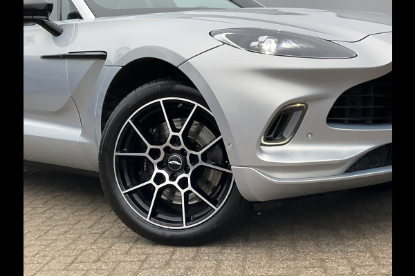 Aston Martin Dbx 4.0 V8 360° Memory Stoelverw/koeling Sfeerverl Pano Lightning Silver