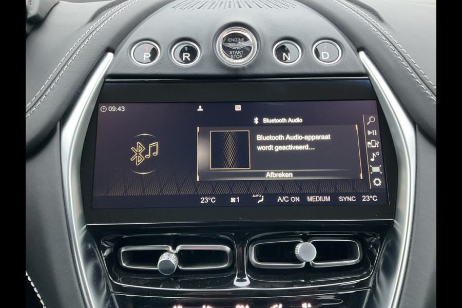 Aston Martin Dbx 4.0 V8 360° Memory Stoelverw/koeling Sfeerverl Pano Lightning Silver