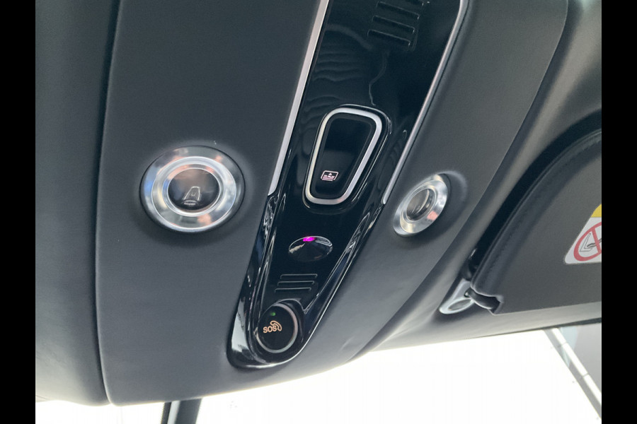 Aston Martin Dbx 4.0 V8 360° Memory Stoelverw/koeling Sfeerverl Pano Lightning Silver