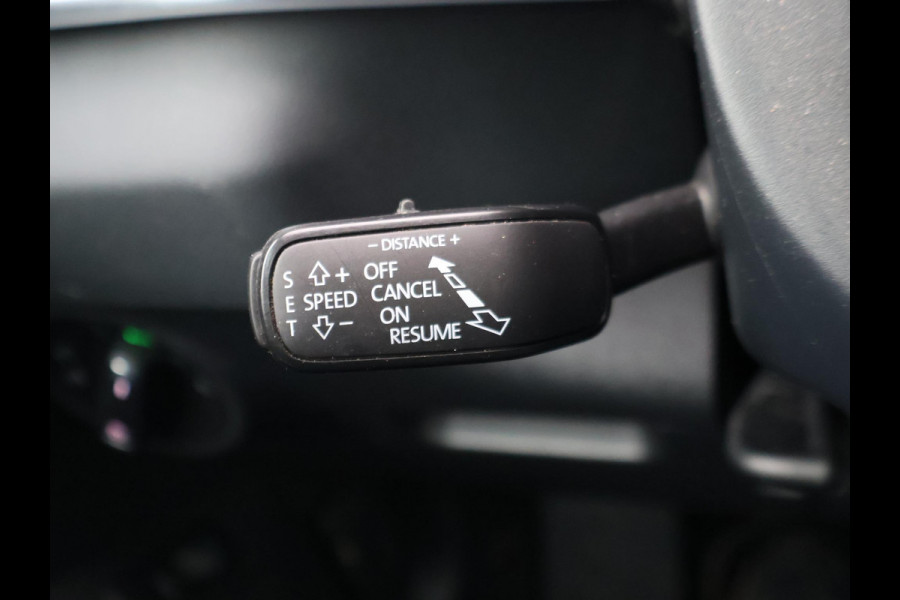 Škoda Karoq 1.5 TSI ACT 150 PK AUT. + WEGKL. TREKHAAK | CANTON | ADAPTIVE CRUISE | STOELVERW. | CAMERA