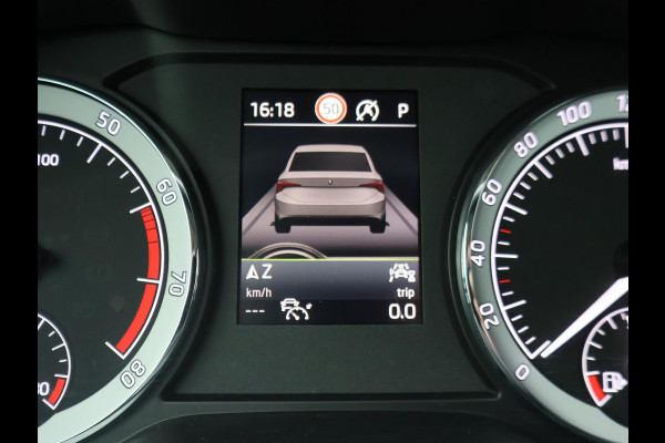 Škoda Karoq 1.5 TSI ACT 150 PK AUT. + WEGKL. TREKHAAK | CANTON | ADAPTIVE CRUISE | STOELVERW. | CAMERA