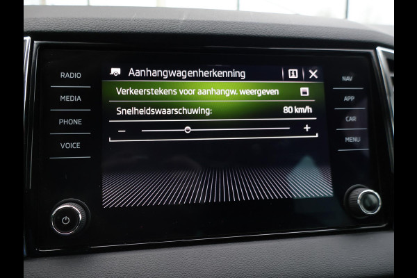 Škoda Karoq 1.5 TSI ACT 150 PK AUT. + WEGKL. TREKHAAK | CANTON | ADAPTIVE CRUISE | STOELVERW. | CAMERA